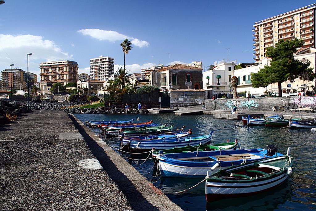 Affittacamere Etna Group 2*