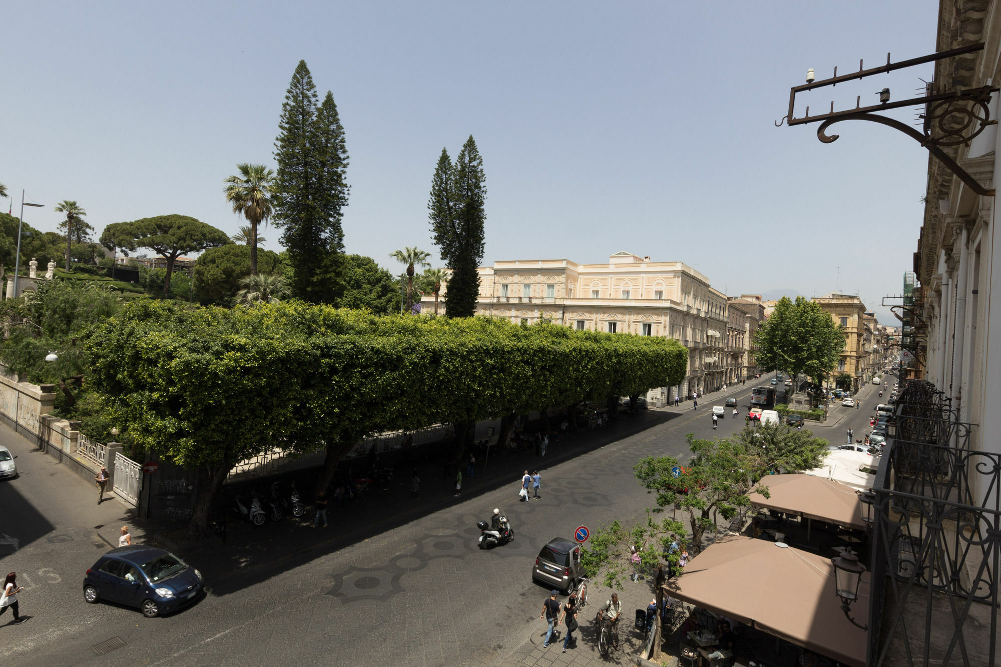 Etna Group 2*